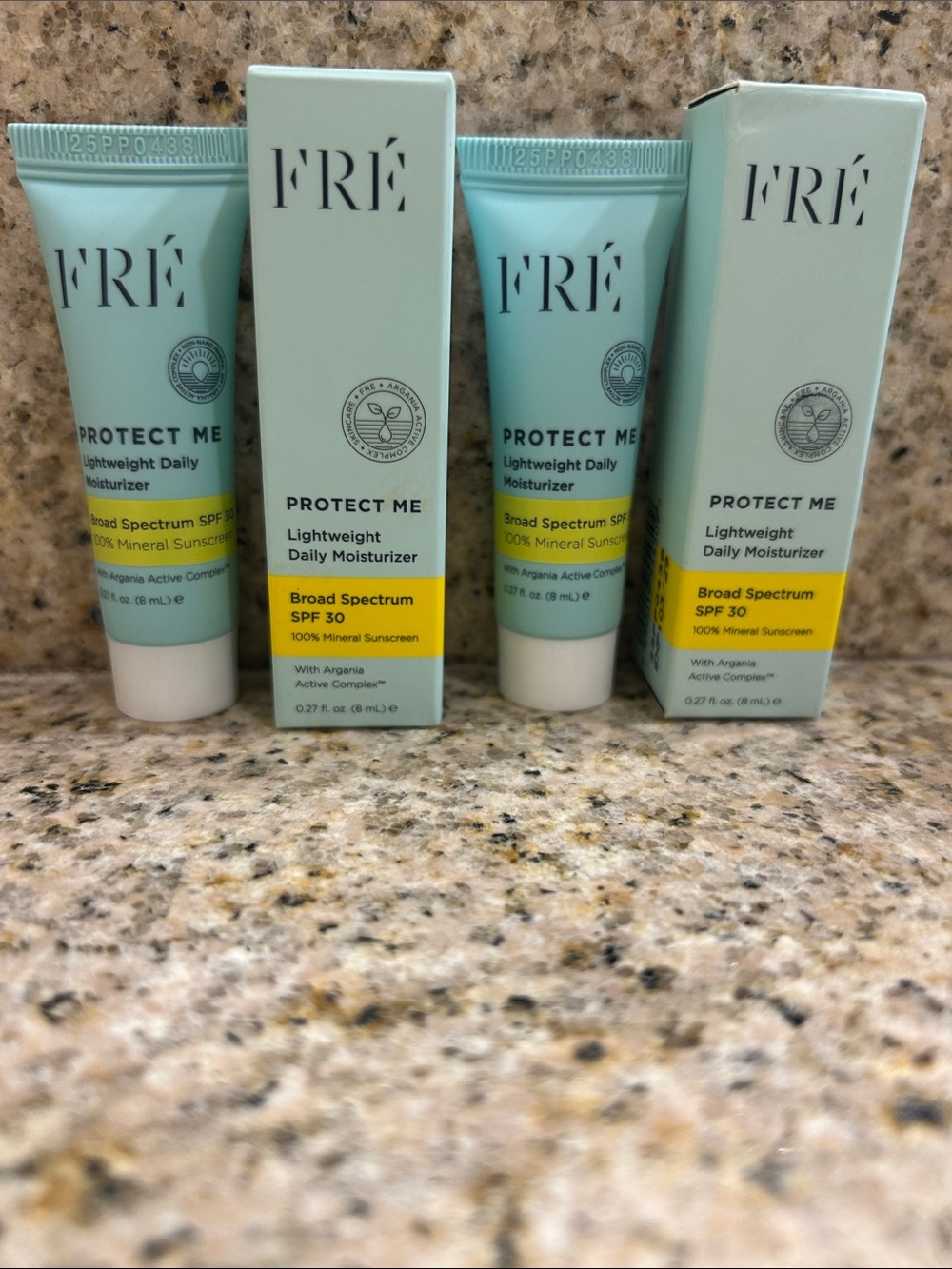 Protect Me🌞2-Mini Lightweight Daily Moisturizer SPF 30 2x0.27 fl. oz. 8ml / NIB